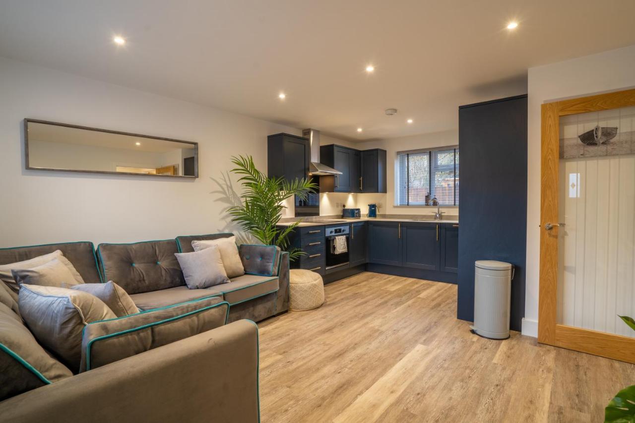 Mill Road Ground Floor Apartment 크롤리 외부 사진